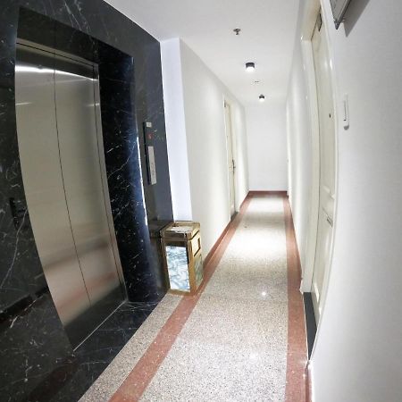 Dinh Phat Hotel Ho-Chi-Minh-Stadt Exterior foto