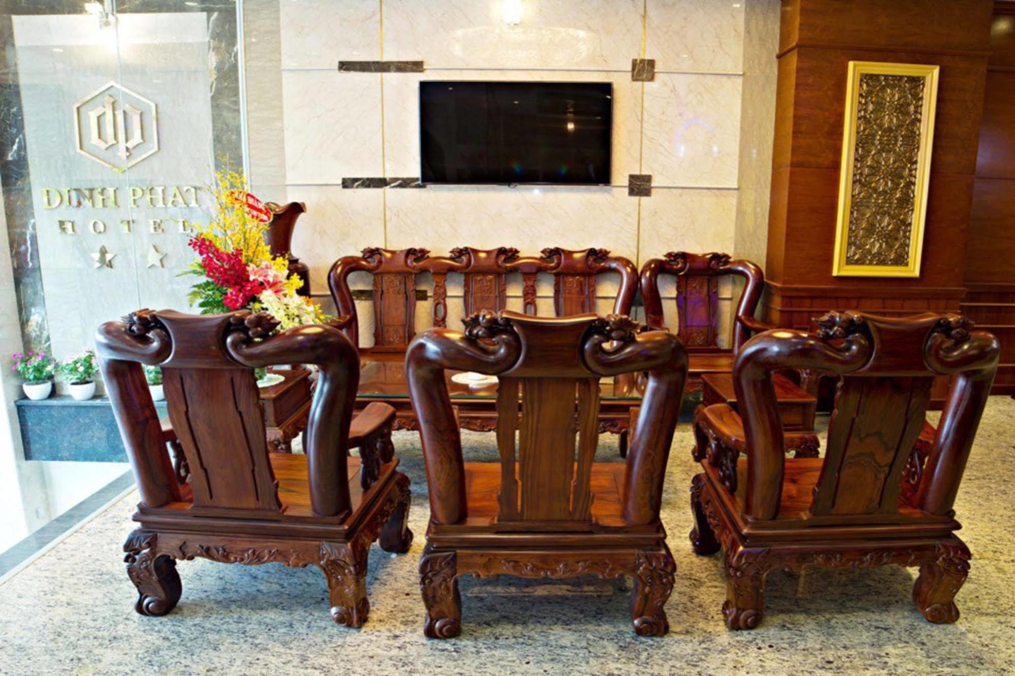Dinh Phat Hotel Ho-Chi-Minh-Stadt Exterior foto